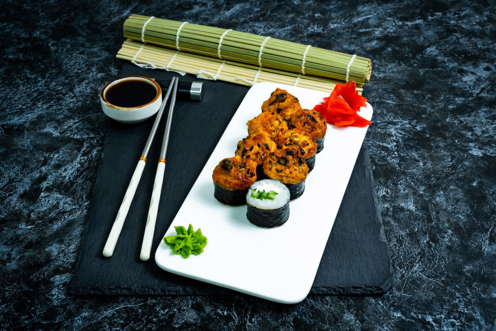 Спайси Мидия Хот